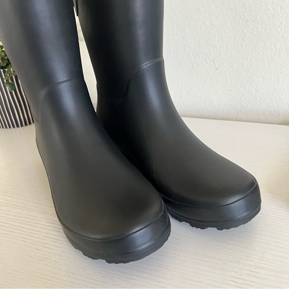 A New Day | Vicki Mid Calf Wide Width Rain Boots - Picture 2 of 6